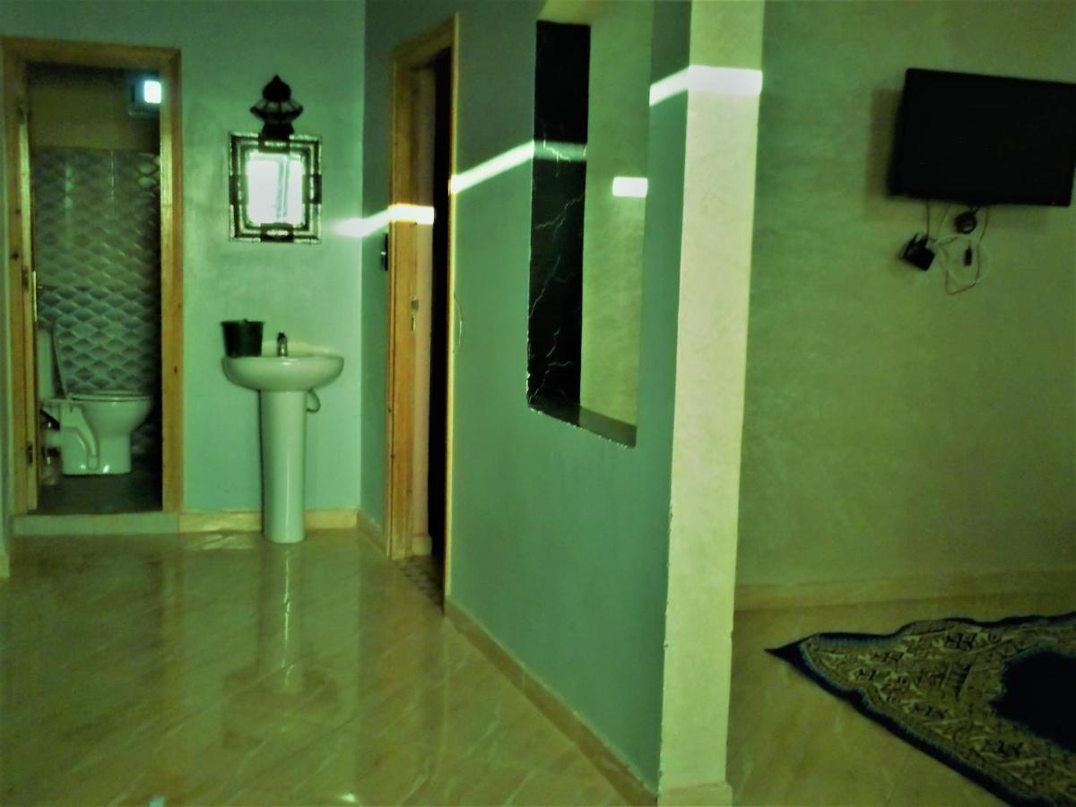 Tifinagh Guest House 메르주가 외부 사진